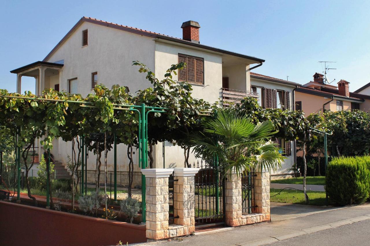 Apartments With A Parking Space Umag - 7109 エクステリア 写真
